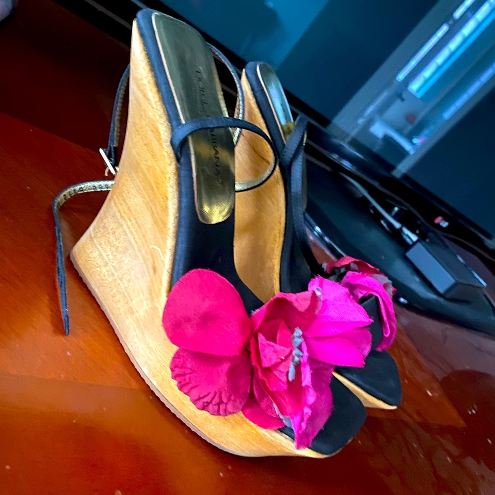 Dolce & Gabbana Floral Slingback Sandals